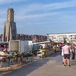 Le Phare De - Centre Et A Pied 3*