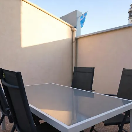 Aparthotel Le Phare De - Centre Et A Pied