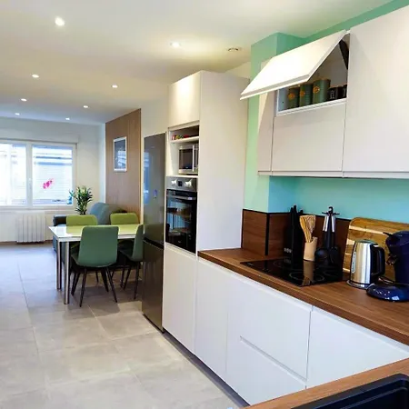 Le Phare De - Centre Et à Pied Aparthotel 3*