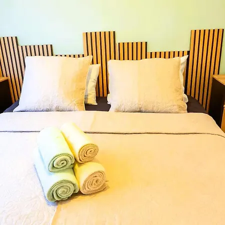 Aparthotel Le Phare De - Centre Et à Pied 3*